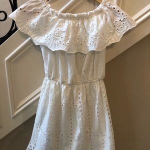 🌻🌻White embroidered sun dress